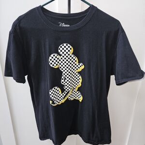 Disney Black and Yellow Men's T-Shirt with Checkered Mickey